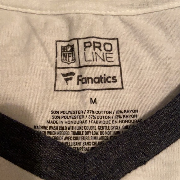 NWT NFL New England Patriots V-Neck Shirt - Picture 6 of 7